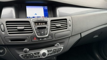 Renault Laguna III Grandtour 2.0 16v 140KM 2009 Renault Laguna 2.0 Benzyna Zarejestrowany, zdjęcie 34