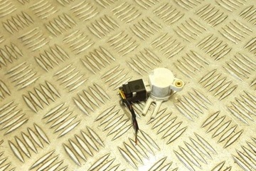 SENZOR PEDÁLU SPOJKY OPEL MERIVA B 22670896 1.4L GASOLINE 88KW 2012