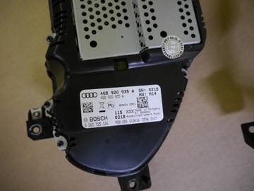 AUDI A6 A7 4G PŘÍSTROJOVÁ DESKA BUDÍKY 4G8920935A TDI