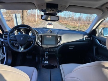 Maserati Ghibli III Sedan 3.0 V6 410KM 2018 Maserati Ghibli S, stan idealny 3.0 Benzyna 410KM, zdjęcie 11