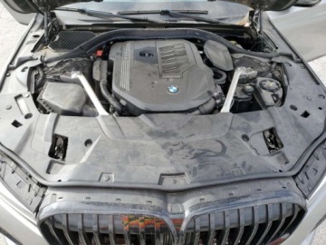 BMW Seria 7 G70 2022 BMW Seria 7 740i 2022 3.0l 3.0 Benzyna 335KM, zdjęcie 6