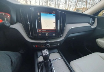 Volvo XC60 II Crossover D4 190KM 2018 Volvo XC 60 Volvo XC 60 D4 Geartronic RDesign 2.0 Diesel 190KM, zdjęcie 16