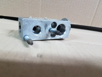 PEUGEOT 508 РАСШИРИТЕЛЬНЫЙ КЛАПАН КОНДИЦИОНЕРА 52361690