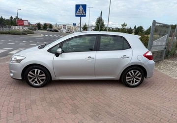 Toyota Auris II Hatchback 5d Dual VVT-i 100 99KM 2013 Toyota Auris 1.3i Salon PL Extra stan 1.3 Benzyna 99KM, zdjęcie 18