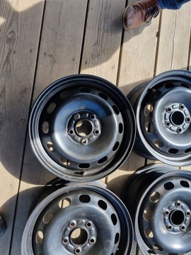 FORD FOCUS 2,MONDEO,CONECT 6X15 ET52.5 5X108 в очень хорошем состоянии x4