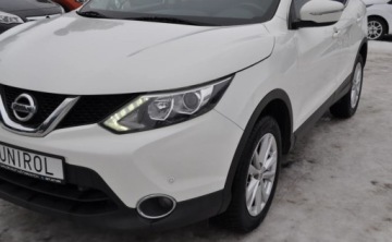 Nissan Qashqai II Crossover 1.6 dCi 130KM 2015 Nissan Qashqai 1.6 DCI 130km Kamera Nawigacja 1.6 Diesel 130KM, zdjęcie 31