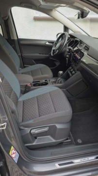 Volkswagen Touran III 2.0 TDI 150KM 2020 Volkswagen Touran 2,0 TDI 150 KM NAVI Full LED automat 7 osob OPLACONY, zdjęcie 18