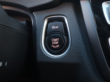 BMW Seria 4 F32-33-36 Coupe 420d 190KM 2015 BMW 4 Gran Coupe 420d xDrive, 187 KM, 4X4, Navi, zdjęcie 19