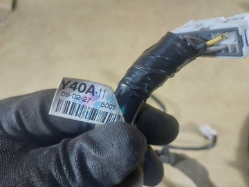 KOLEOS I SVAZEK DVEŘE LEVÝ PŘEDNÍ 24125JY40A 08-