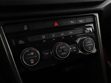 Volkswagen T-Roc I SUV 1.5 TSI ACT 150KM 2019 Volkswagen T-Roc DSG klima auto navi kamera i, zdjęcie 28