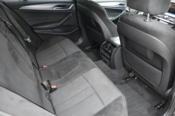 BMW Seria 5 G30-G31 Touring 520d 190KM 2019 BMW Seria 5 BMW 520D 190KM M-SPORT ALU19 LED Alkantara Virtual Gwarancja 1, zdjęcie 29