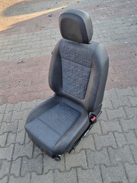 FOTEL PRZÓD PRAWY PASAŻERA OPEL MERIVA B