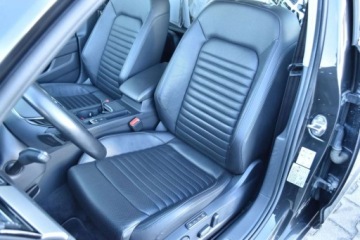 Volkswagen Passat B8 Limousine 2.0 TDI BlueMotion SCR 190KM 2019 Volkswagen Passat SalonPL 190KM DSG TDI HighlineSkoraACCNavi18Business ASO, zdjęcie 28