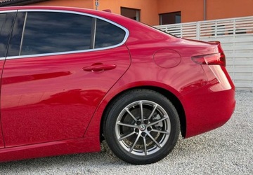 Alfa Romeo Giulia II Sedan 2.0 TBi 280KM 2018 Alfa Romeo Giulia Alfa Romeo Giulia 2.0 Turbo 16V AT8-Q4 Veloce 2.0 Benzyna, zdjęcie 27