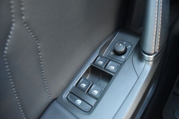 Cupra Formentor Crossover 2.0 TSI 190KM 2024 Cupra Formentor Salon 190KM 4x4 DSG 19 Matrix Ambiente Kubelki El.Klapa VA, zdjęcie 25