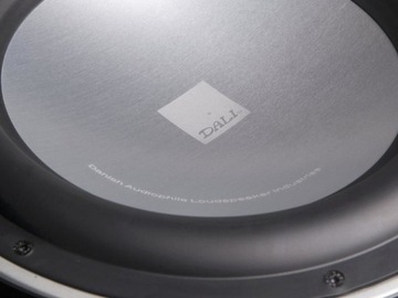 DALI SUB E-12 F Черный активный сабвуфер