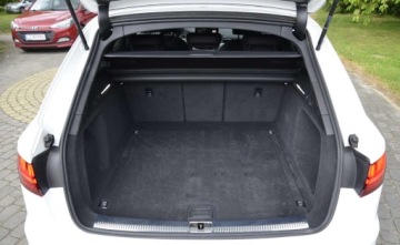 Audi A4 B9 Avant Facelifting 2.0 35 TFSI 150KM 2023 Audi A4 Avant 35 TFSI 150KM S-tronic LIFT S-LINE Matrix Radar SerwiASO FV23, zdjęcie 12
