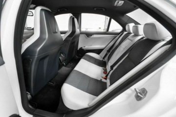 Mercedes Klasa C W204 Limuzyna AMG 63 AMG 457KM 2009 Mercedes C 63 AMG Stan Idealny. Bezwypadkowy. ASO., zdjęcie 22