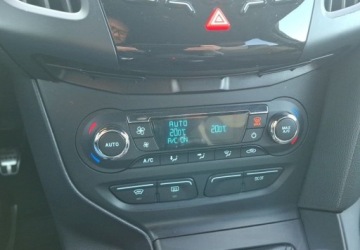 Ford Focus III Kombi 2.0 EcoBoost 250KM 2012 Ford Focus ST 452NM305KM 2.0 Benzyna 250KM, zdjęcie 23