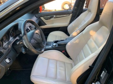 Mercedes Klasa C W204 2009 Mercedes C63 AMG T 7G-TRONIC Performance Plus SPORT EDITION 487KM 2009r, zdjęcie 34