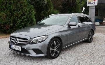 Mercedes Klasa C W205 Kombi Facelifting 1.6 200d 160KM 2018 Mercedes-Benz Klasa C LED, Czujniki Kamer, NAVI, Grzane el. reg. , Fotele