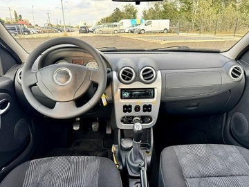 Dacia Logan I Sedan 1.6 16V 105KM 2010 Dacia Logan 7 foteli Klima Gwarancja, zdjęcie 13