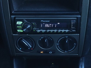 Volkswagen Bora Sedan 1.9 TDI 115KM 2000 VW Bora 1.9 TDI , Klima, El. szyby, zdjęcie 11