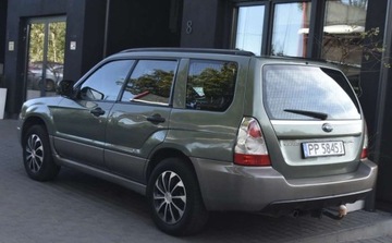 Subaru Forester II 2.0 X 158KM 2005 Subaru Forester Subaru Forester 2.0 XG Trend 2.0 Benzyna 158KM, zdjęcie 3