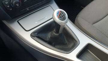 BMW Seria 3 E90-91-92-93 Limuzyna E90 320i 150KM 2005 BMW 320 2.0i 150KM # Climatronic # 2x PDC # Szyber, zdjęcie 23