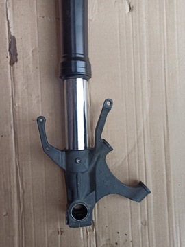 Спереди подвеска Yamaha R1 RN12 RN13 04-06
