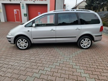 Volkswagen Sharan I 2.0 TDI 140KM 2007 Volkswagen Sharan KlimaTronik, Android, 7-o Os., zdjęcie 3