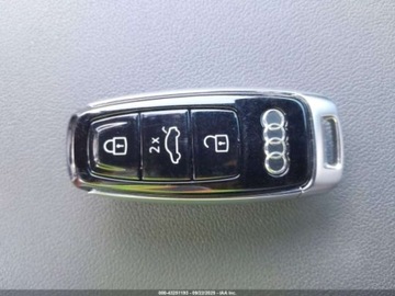 Audi Q8 2021 Audi Q8 2021 AUDI Q8 PREMIUM PLUS 55 TFSI QUATTRO TIPTRONIC 3.0 Benzyna, zdjęcie 8