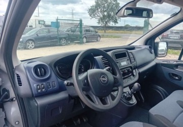 Opel Vivaro B Kombi Extra Long H1 2,9t 1.6 BiTurbo 125KM 2016 Opel Vivaro Opel Vivaro 1.6 Diesel 125KM, zdjęcie 19