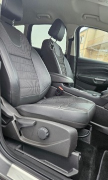 Ford Kuga II 2015 Ford Kuga 2.0 140Ps.Automat 4x4 Navi Elekt.Klapa 2015 2.0 Diesel 140KM, zdjęcie 25