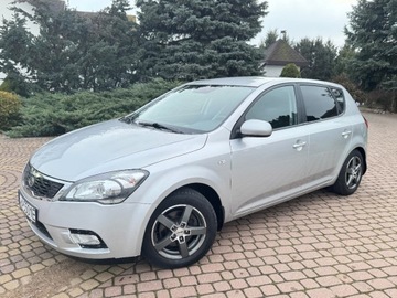 Kia Ceed I Hatchback 5d Facelifting 1.4 DOHC CVVT 90KM 2010 Kia Ceed LIFT 1.4 90KM Klima 2x kola 1-reka Gotowy do jazdy 1.4 90KM, zdjęcie 6