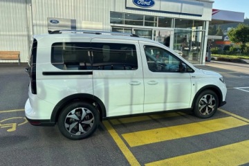 Ford Tourneo Connect IV Van 2,0 EcoBlue 122KM 2024 FORD Tourneo Connect L1H1 Active AWD 2.0 122KM, zdjęcie 6
