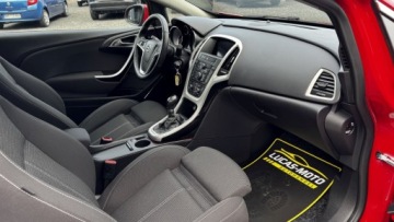 Opel Astra J Hatchback 5d 1.4 Turbo ECOTEC 140KM 2012 Opel Astra GTC, Udok. przebieg GWARANCJA 1.4 Benzyna 140KM, zdjęcie 24