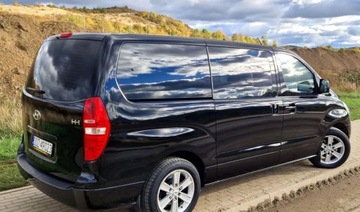 Hyundai H1 II Wagon 2.5 CRDi 170KM 2010 Hyundai H-1 TRAVEL 2.5 CRDI 170KM Skora 8 Foteli 2xKlima 2.5 Diesel 170KM, zdjęcie 3