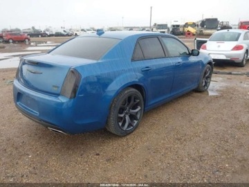 Chrysler 300C II 2023 Chrysler 300 2023 Chrysler 300 Touring RWD 3.6 Benzyna 292KM, zdjęcie 5