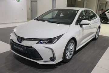 Toyota Corolla XII Sedan Facelifting 1.8 Hybrid 140KM 2023 Toyota Corolla 1.8 Hybrid Comfort Tech Oferta Dealera 1.8 Hybryda 140KM, zdjęcie 10