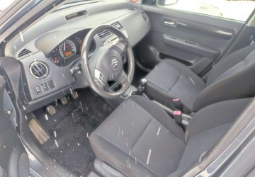 Suzuki Swift IV 2009 Suzuki Swift Suzuki Swift 2009r 1.3 92 KM Naped 4x4 1.3 Benzyna 92KM, zdjęcie 7