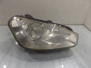 C-MAX LIFT LAMPA PRAWY PRZÓD