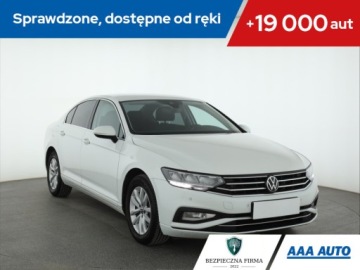 Volkswagen Passat B8 Limousine Facelifting 2.0 TDI SCR 150KM 2021 VW Passat 2.0 TDI, Salon Polska, 1. Właściciel