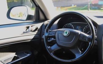 Skoda Octavia II Kombi 1.6 TDI CR DPF 105KM 2011 Skoda Octavia 2011r, 1.6 TDI 105KM, 2 Komplety kol, Bogate wyposazenie, zdjęcie 9