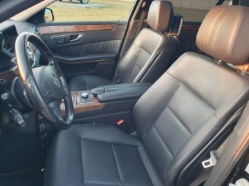 Mercedes Klasa E W212 Kombi 350 CDI BlueEFFICIENCY 265KM 2012 Mercedes E 350 3.0cdi V6 265KM 4Matic 2012r, zdjęcie 25