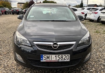Opel Astra J Sports Tourer 2.0 CDTI ECOTEC 165KM 2012 Opel Astra 2012 r. 2.0 Diesel 165KM, zdjęcie 8