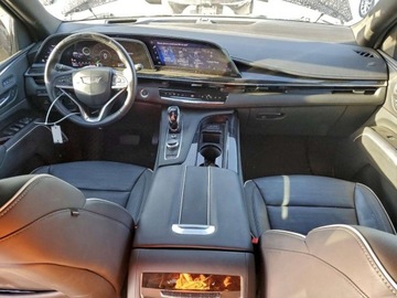 Cadillac Escalade III 2024 Cadillac Escalade Sport 2024 6.2 Benzyna 420KM, zdjęcie 8