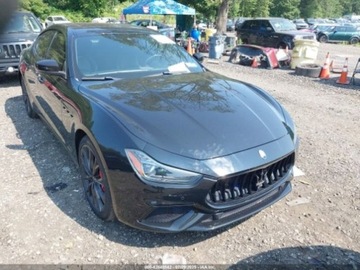 Maserati Ghibli III 2019 Maserati Ghibli S Q4 GRANSPORT 2019, od ubezpieczalni 2.0 Benzyna 424KM, zdjęcie 2