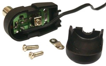 SEPARATOR ANTENOWY z GNIAZDEM IEC ZASILACZA DVBT
