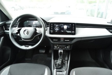 Skoda Kamiq Crossover Facelifting 1.0 TSI 115KM 2024 Skoda Kamiq SalonPL TSI 115 KM DSG Selection BlackWinter Kamera Kessy Gwar, zdjęcie 10